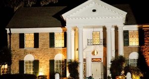 Elvis Presleys Villa Graceland (c) Tennessee Tourism