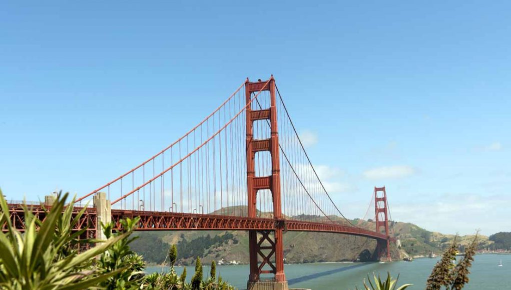 Golden Gate Bridge (c) SF Travel / Carol M. Highsmith