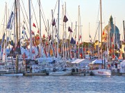 Die Chesapeake Bay zieht passionierte Wassersportler und Feriengäste aus aller Welt an U.S. Sailboat Show Annapolis (c) www.VisitAnnapolis.org