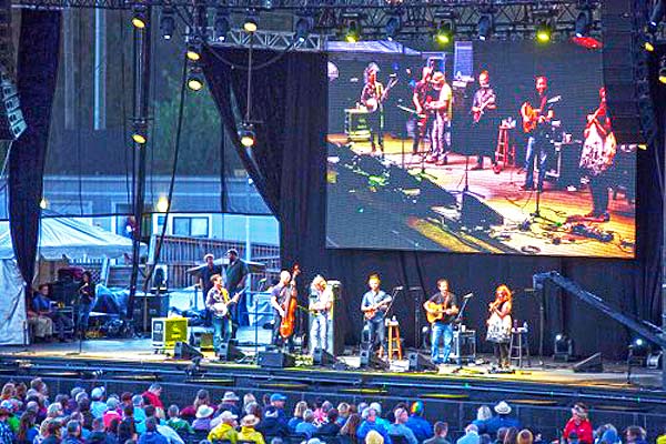 Bluegrass Festival Raleigh (c) VisitNC.com