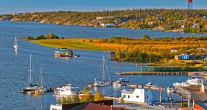 Sommer wie Winter – Yellowknife funkelt! Yellowknife (c) NWTT