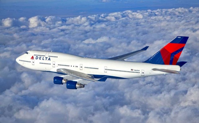Boeing (c) Delta Airlines