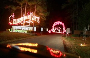 Virginia macht die Weihnachtsbeleuchtung an