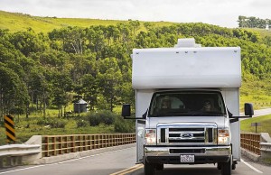 Sparen bei Wohnmobil-Anmietung in Alberta MotorHome (c) CTC