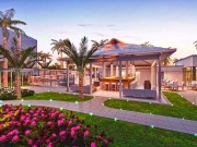 Neue Unterkünfte für Urlauber auf den Florida Keys Pool Bar © The Gates