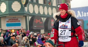 Iditarod – das härteste Schlittenhunderennen der Welt Iditarod / Aliy Zirkle (c) Visit Anchorage PR