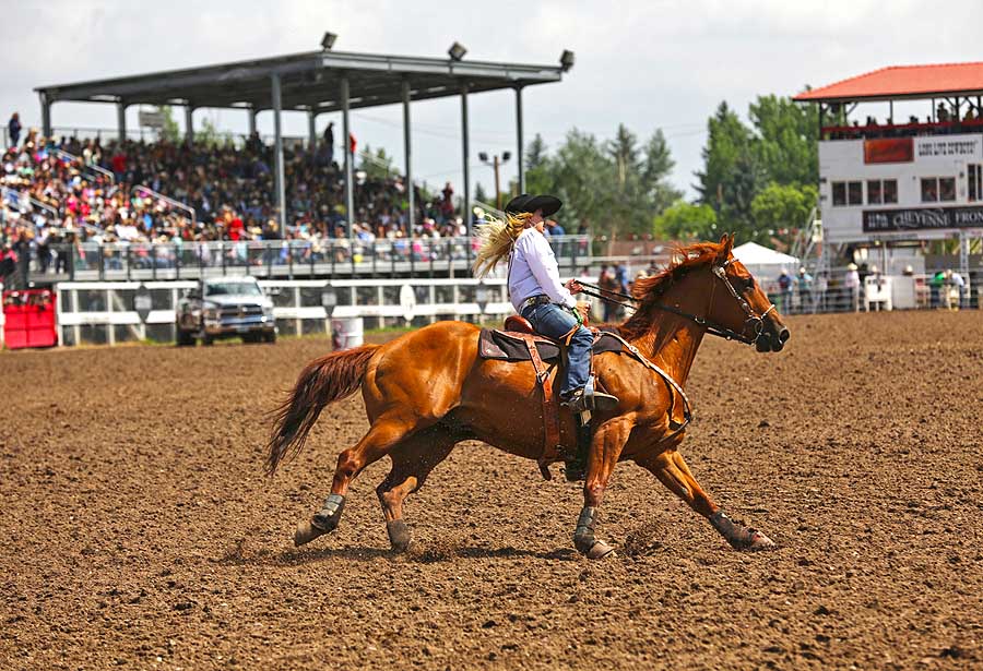 Wyoming Rodeo (c) Wyoming Office of Tourism