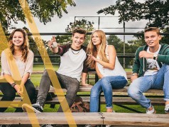 Die neue Broschüre für High School Aufenthalte ist da High School Spirit (c) AIFS