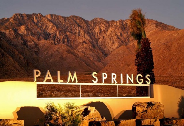Palms Springs (c) Palm Springs Bureau of Tourism