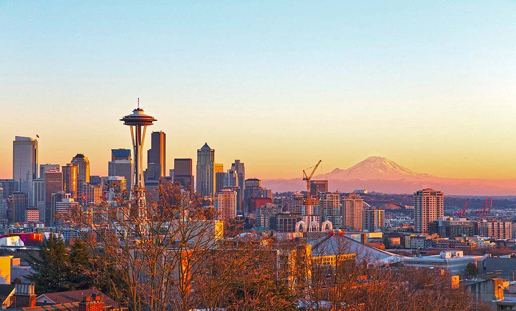 Seattle Skyline (c) Howard Frisk