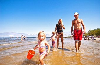 Mit Sand zwischen den Zehen… Strandurlaub in Manitoba Grand Beach Provincial Park (c) Travel Manitoba