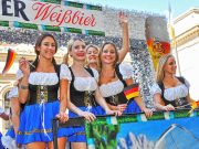 Katarina Witt führt die 59. deutsch-amerikanische Steuben Parade an Steuben Parade (c) Charles Ruppmann & Robert Radske