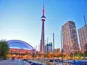 CN Tower: Torontos Wahrzeichen feiert 40sten! Toronto (c) OTMPC / Ontario Tourism