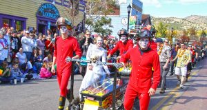 Hot Spots für Geisterjäger in Colorado Emma Crawford Coffin Races (c) VisitCOS.com