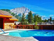 Moose Hotel eröffnet in Banff The Moose Hotel & Suites (c) Banff Lodging Company