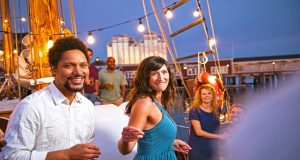 150 Jahre Kanada – Nova Scotia feiert mit Sonderprogrammen und Großseglern Halifax - Tall Ship (c) Nova Scotia Tourism