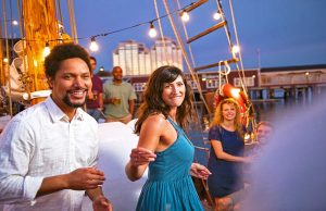 150 Jahre Kanada – Nova Scotia feiert mit Sonderprogrammen und Großseglern Halifax - Tall Ship (c) Nova Scotia Tourism