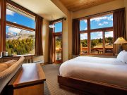 Sunshine Mountain Lodge in Banff lockt nun auch im Sommer SUNSHINE MOUNTAIN LODGE (c) Joshua Robertson