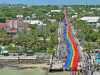 Florida Keys & Key West gedenken Schöpfer der Regenbogenfahne Key West Rainbow Flagge (c) Andy Newman / Florida Keys News Bureau