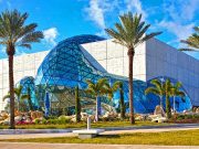 Dali Museum in St. Petersburg präsentiert Eduardo Chillida Dali Museum (c) VSPC