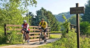 Zwischen Pittsburgh und Washington D.C. erleben Radler Natur und Geschichte Great Allgeheny Passage (c) Betsy Manderino