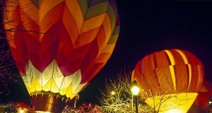 15. Jubiläum der Heißluftballon-Regatta am Lake Powell Hot-air balloons (c) Arizona Office of Tourism