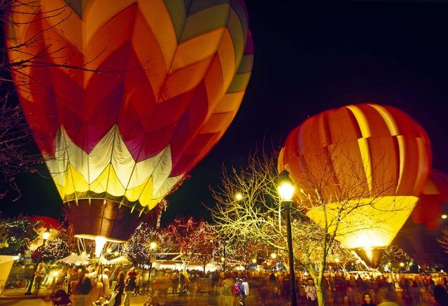Hot-air balloons (c) Arizona Office of Tourism