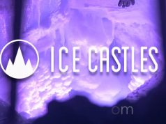 Märchenschloss aus Eis im winterlichen Winnipeg