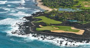 Golfen in Hawaii – Tee, Green und Traumlandschaften Golfplatz Hawaii (c) (HTA) / Kirk Lee Aeder