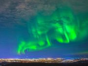 Die große Himmels-Show – Polarlichter über Anchorage Polarlichter über Anchorage (c) Jody Overstreet