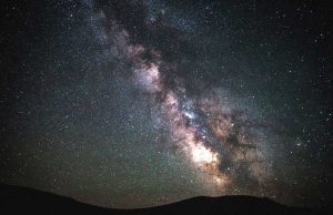 Glitzernder Sternenhimmel über Idaho Bruneau Dunes State Park (c) Visit Idaho
