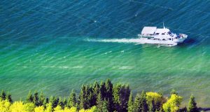 Manitoba per Boot erleben The Martese (c) Clear Lake Marina