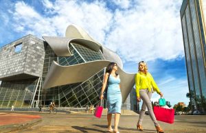 Albertas Hauptstadt Edmonton Art Gallery of Alberta (c) Travel Alberta / Roth Ramberg