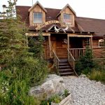 Lazy Bear Lodge in Churchill (c) Travel Manitoba