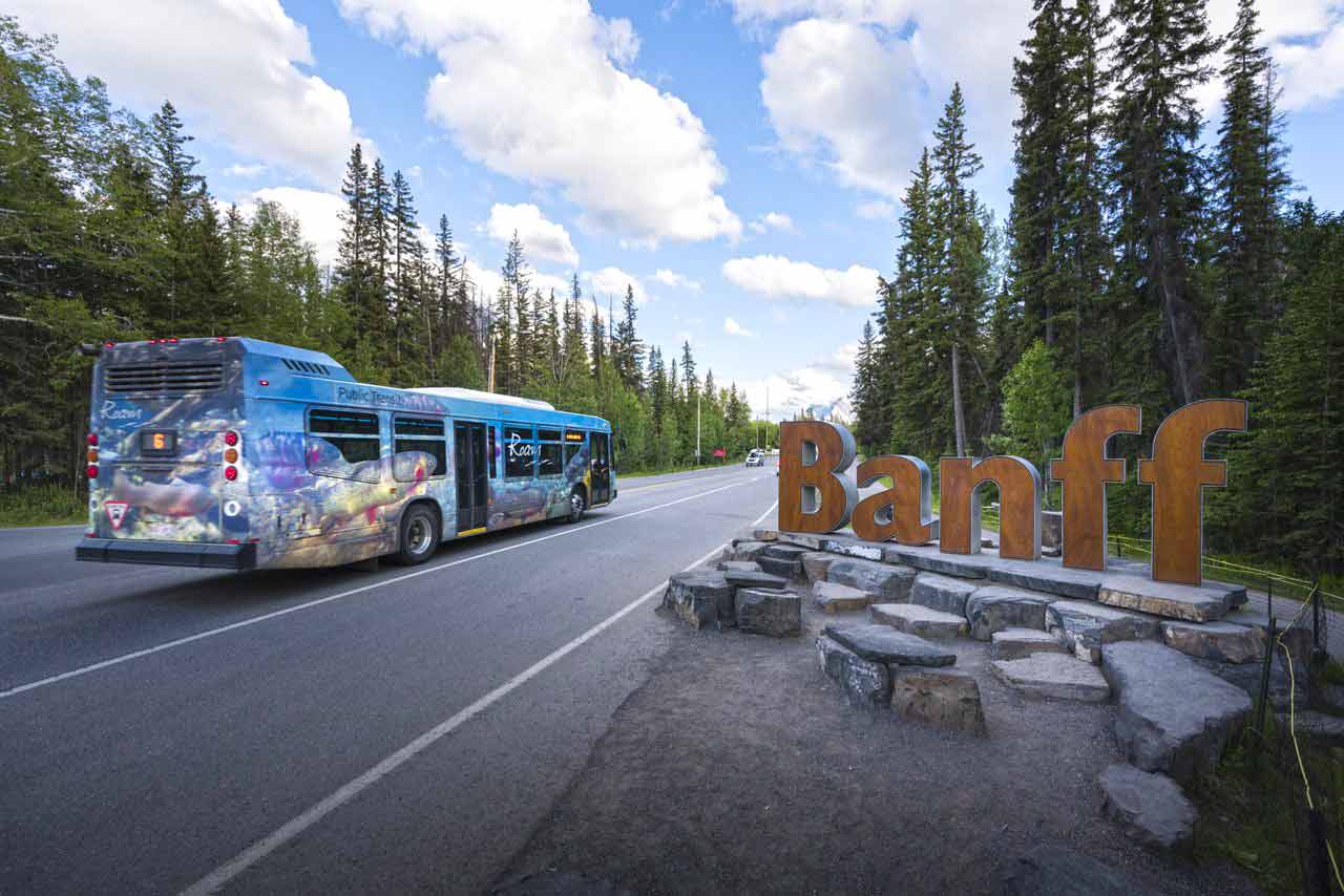 Transit Banff (c) NickFitzhardinge