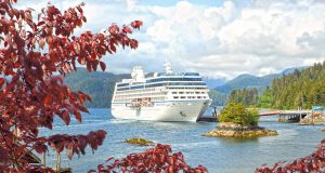 Naturwunder von Alaska mit Oceania Cruises entdecken Oceania Regatta in Alaska © Oceania Cruises