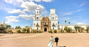 Kostenfreie Aktivitäten in Arizona Mission San Xavier del Bac (c) Arizona Office of Tourism