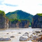 Mountain River (c) Northwest Territories Tourism