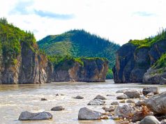 Wildwasserabenteuer in den kanadischen Northwest Territories Mountain River (c) Northwest Territories Tourism