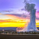 Yellowstone’s Old Faithful (c) Wyoming Travel & Tourism