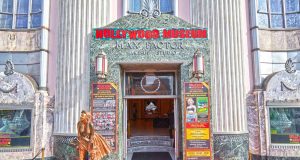 Zeitreise in das alte Los Angeles Hollywood Museum (c) Korak Taylor