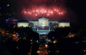 Philadelphia unter den fünf besten Städten der Welt Parkway fireworks (c) Joe Kaczmarek