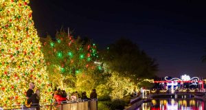 Scottsdales festliche Highlights im Dezember cottsdazzle (c) Jenna McKone/Experience Scottsdale