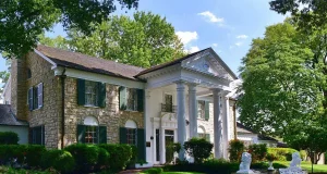 Elvis‘ 90. Geburtstag in Tupelo und Memphis Graceland (c) „Memphis Tourism / Andrea Zucker