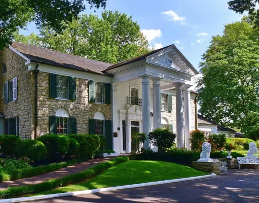 Elvis‘ 90. Geburtstag in Tupelo und Memphis Graceland (c) „Memphis Tourism / Andrea Zucker