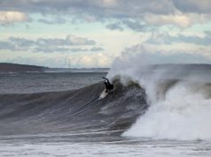Winter-Surfing und -Boarding in Nova Scotia Surfen in Nova Scotia