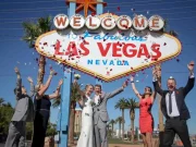 Planung einer Hochzeit in Las Vegas Las Vegas Sign (c) Las Vegas Convention & Visitors Authority