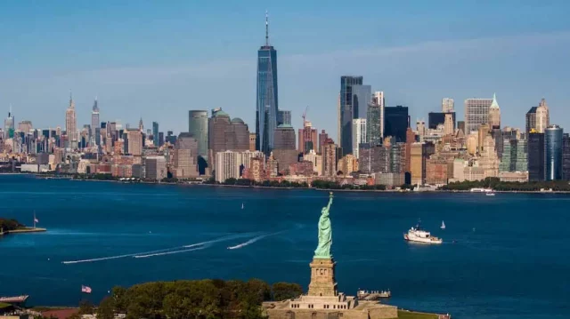 Statue of Liberty (c) New York State Division of Tourism