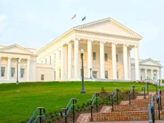 Richmond, Virginia, im Zeichen der amerikanischen Unabhängigkeit Virginia State Capitol Richmond (c) George Horvath