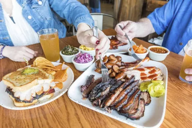 Texas BBQ (c) Travel-Texas.